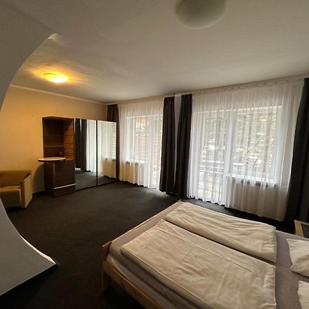 Osrodek Wypoczynkowy Nad Wodospadem Przesieka Esterno foto