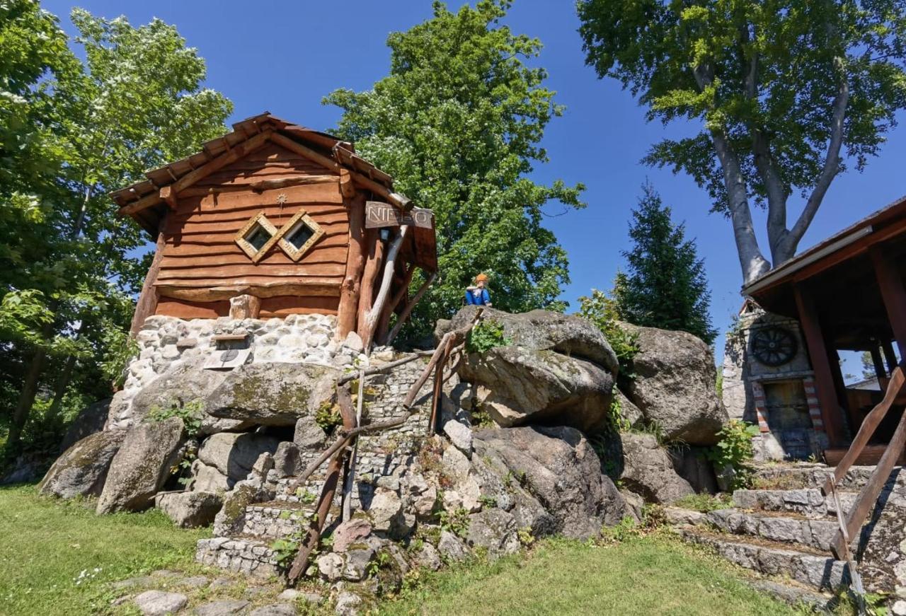 Osrodek Wypoczynkowy Nad Wodospadem Przesieka Esterno foto